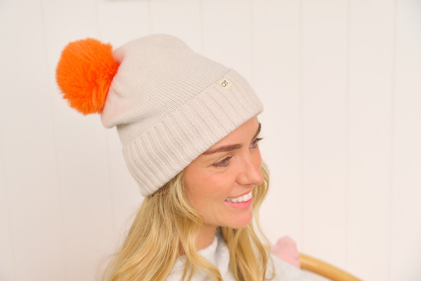 Beanie & Sock Set Set - Grey