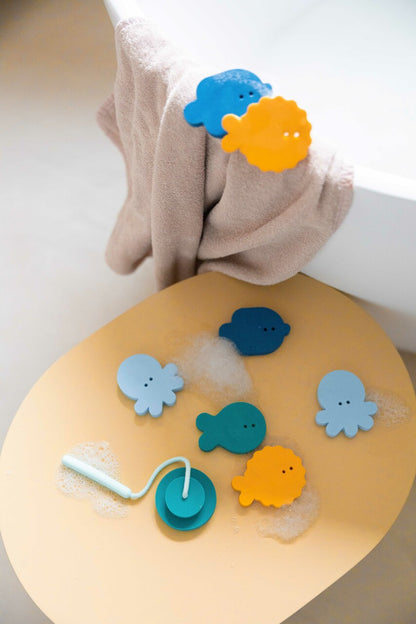Deep Sea Fishing Bath Stickers