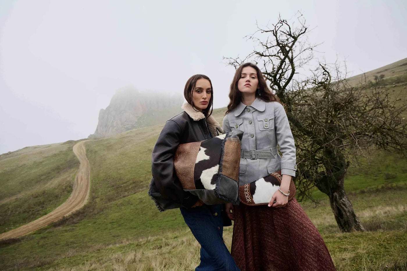 Myra Canyon Ridge Weekender Bag - Off Campus