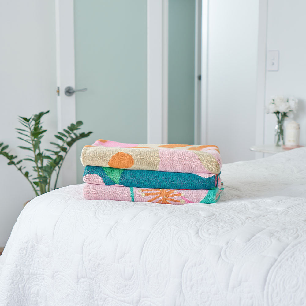 Throw Cotton Knit - Flower Patch