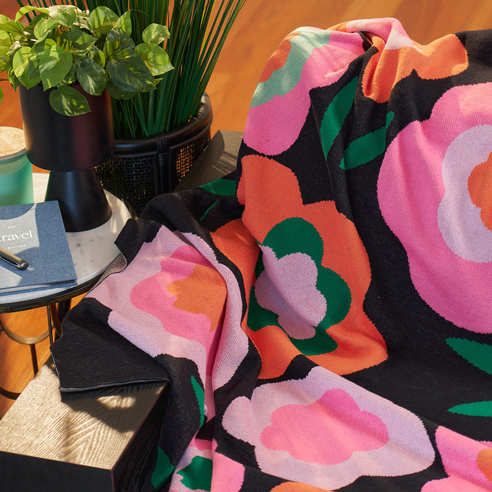 Throw Cotton Knit - Midnight Blooms