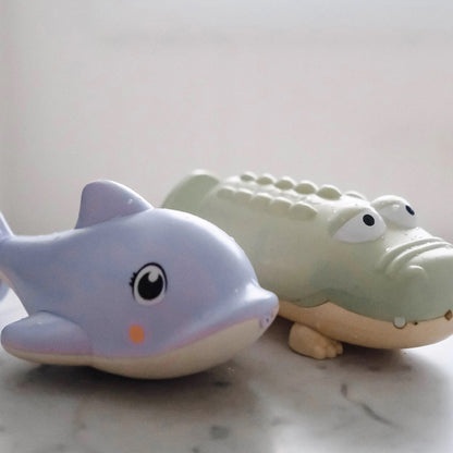 Dolphin Water Squirters - Lilac - Sunnylife