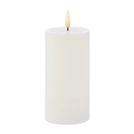 Hughe Led Flickering Candle 15cm White