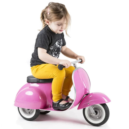 Primo Ride-on Vespa Baby Pink
